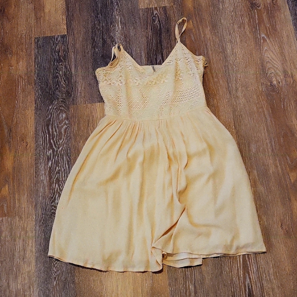 Short creme dress from Only in size small